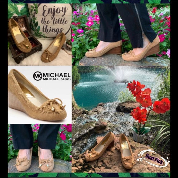MICHAEL Michael Kors Shoes - Michael Kors Moccasin Tassel Wedge Loafers.